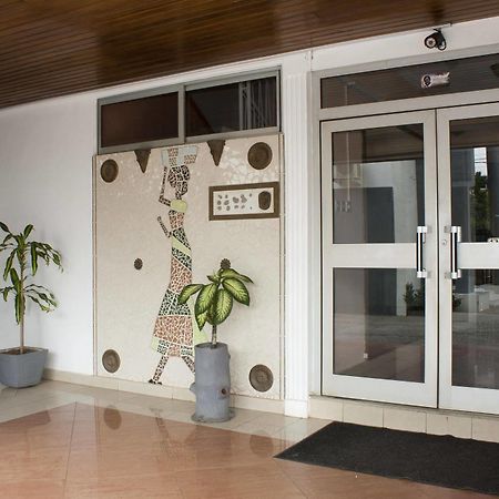 East Legon Guest Lodge Madina Exterior photo